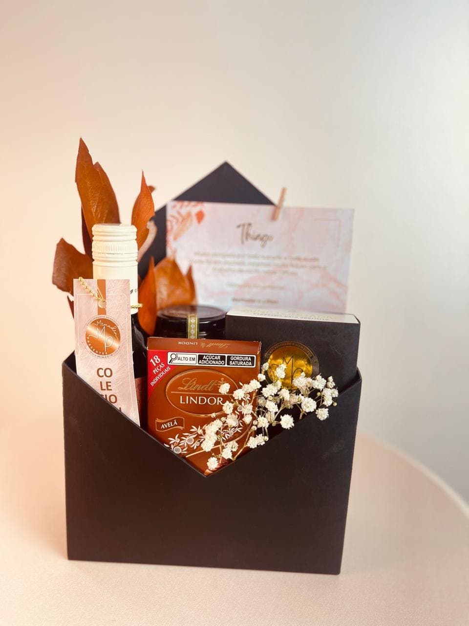 Cesta envelope com mini vinho