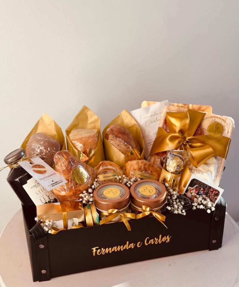 Cesta de Café da Manhã Gourmet Premium